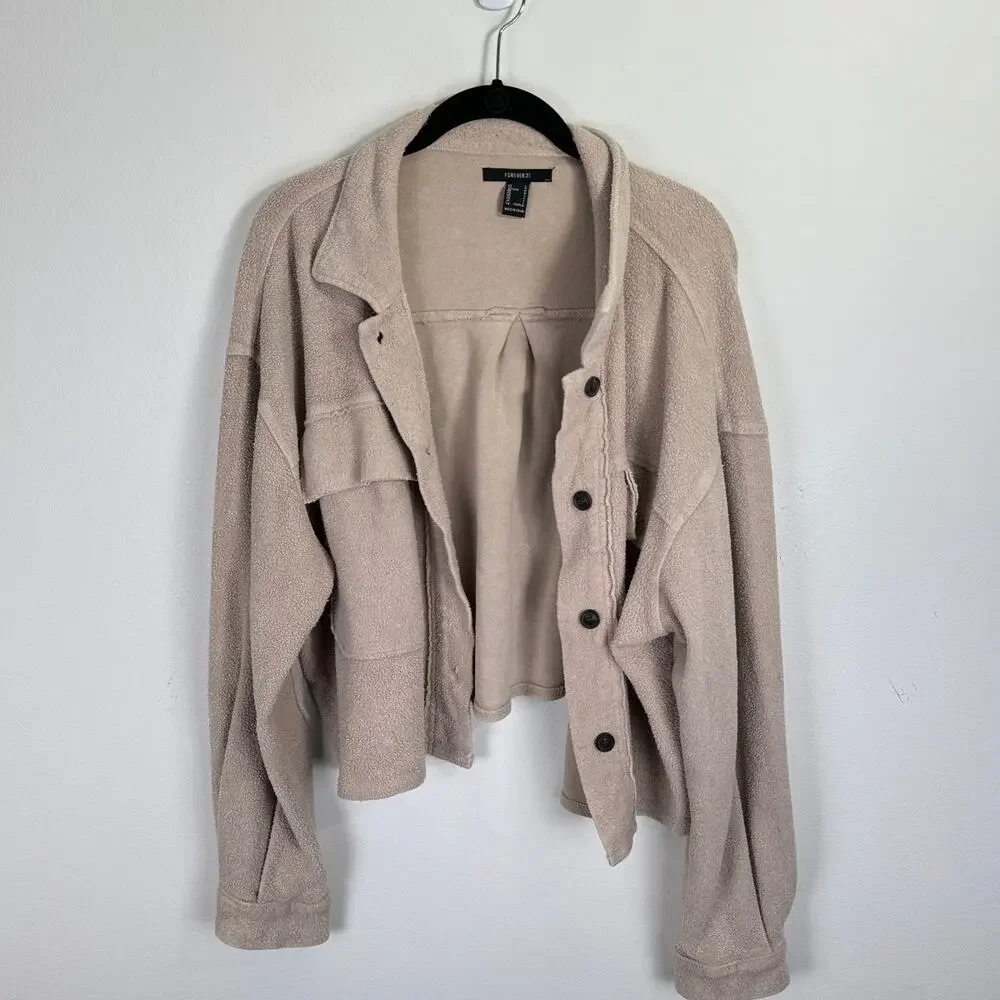 Forever 21 Beige Fleece Oversized Shirt Jacket Boxy Button Up Shacket Womens L